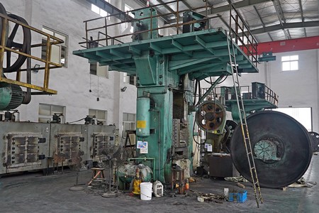 heavy duty forging press machine